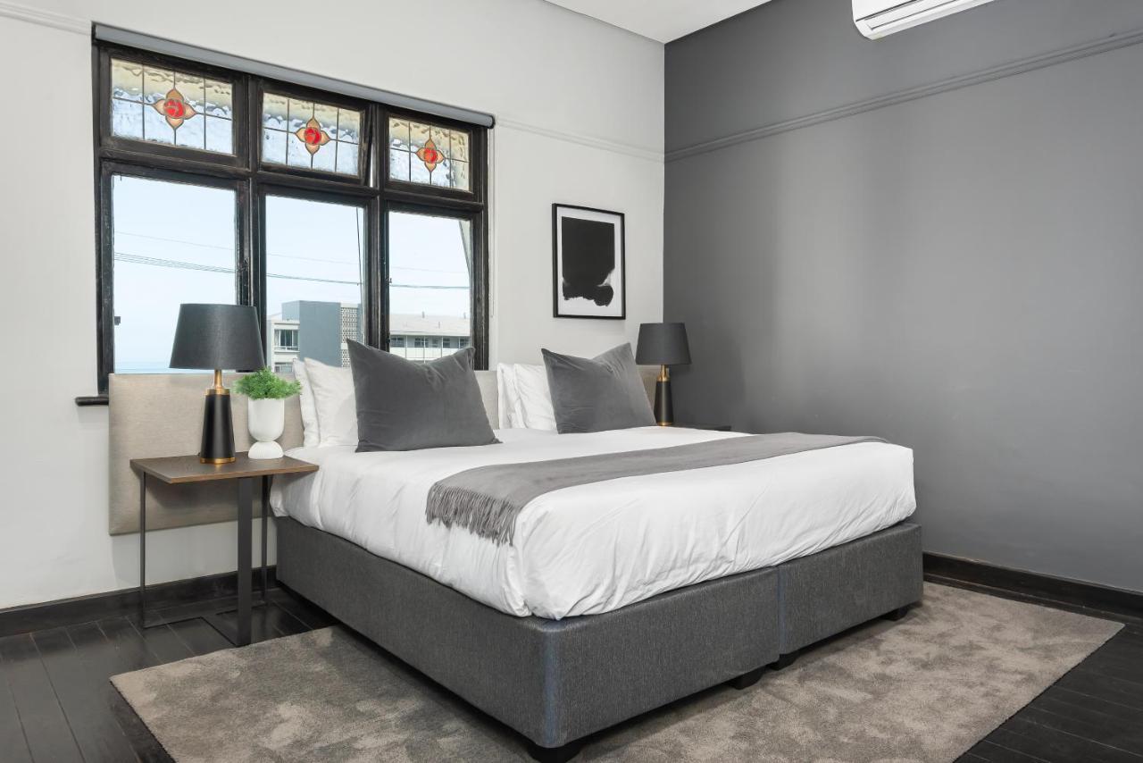 One Calais Luxury Apartment Cape Town