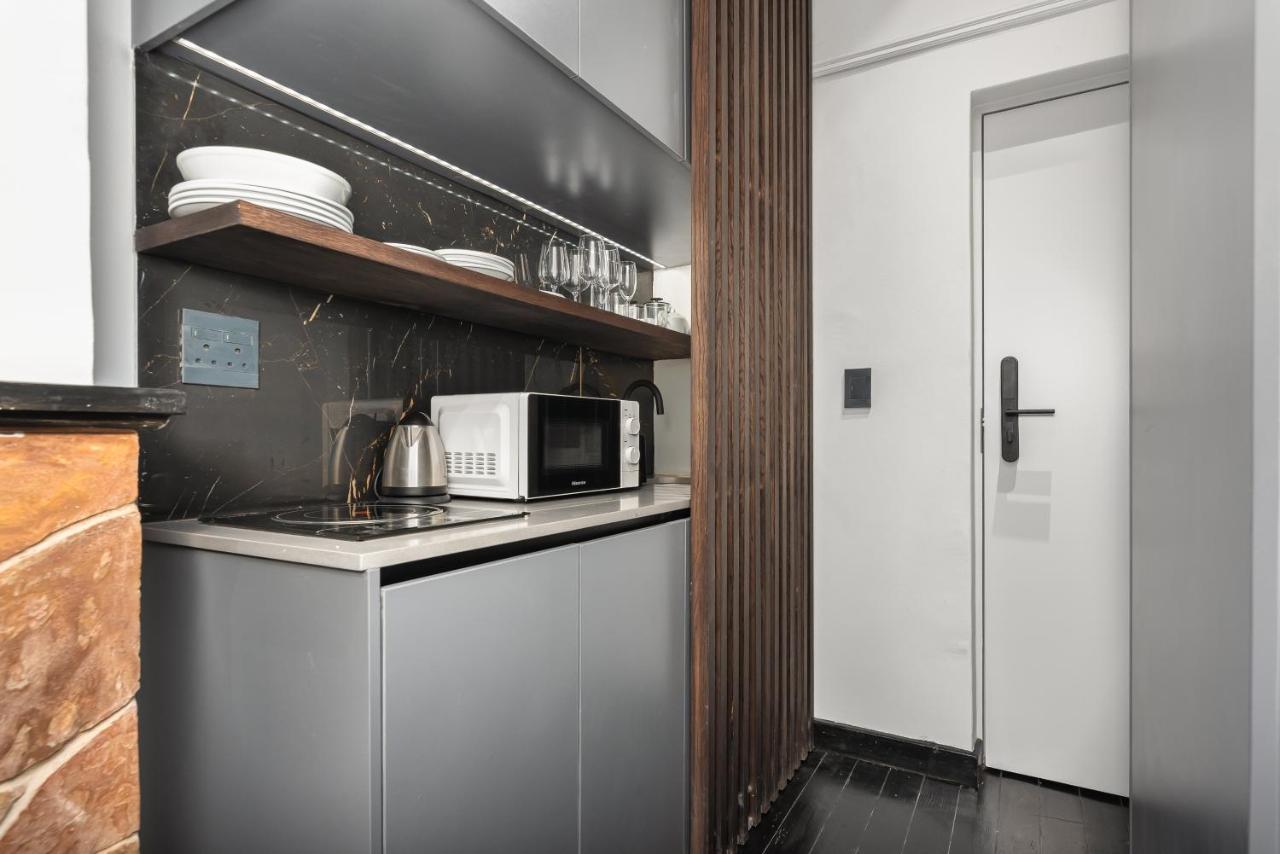 One Calais Luxury Apartment Cape Town